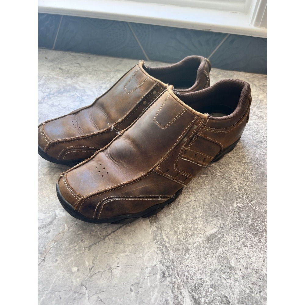 Skechers Relaxed Fit Leather Slip On Loafers Brown Casual Shoes Men's Size 11